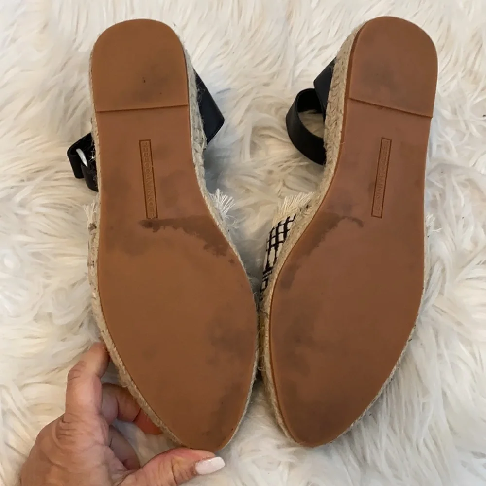 Rebecca Minkoff closed toe